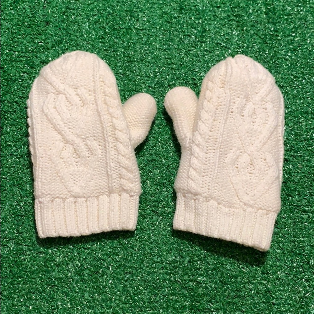 White knitted toddler mittens